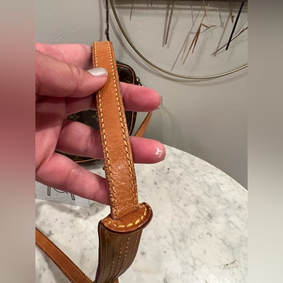 LOUIS VUITTON Vintage Jeune Fille MM crossbody Made in France l April 1992. - Picture 7 of 16